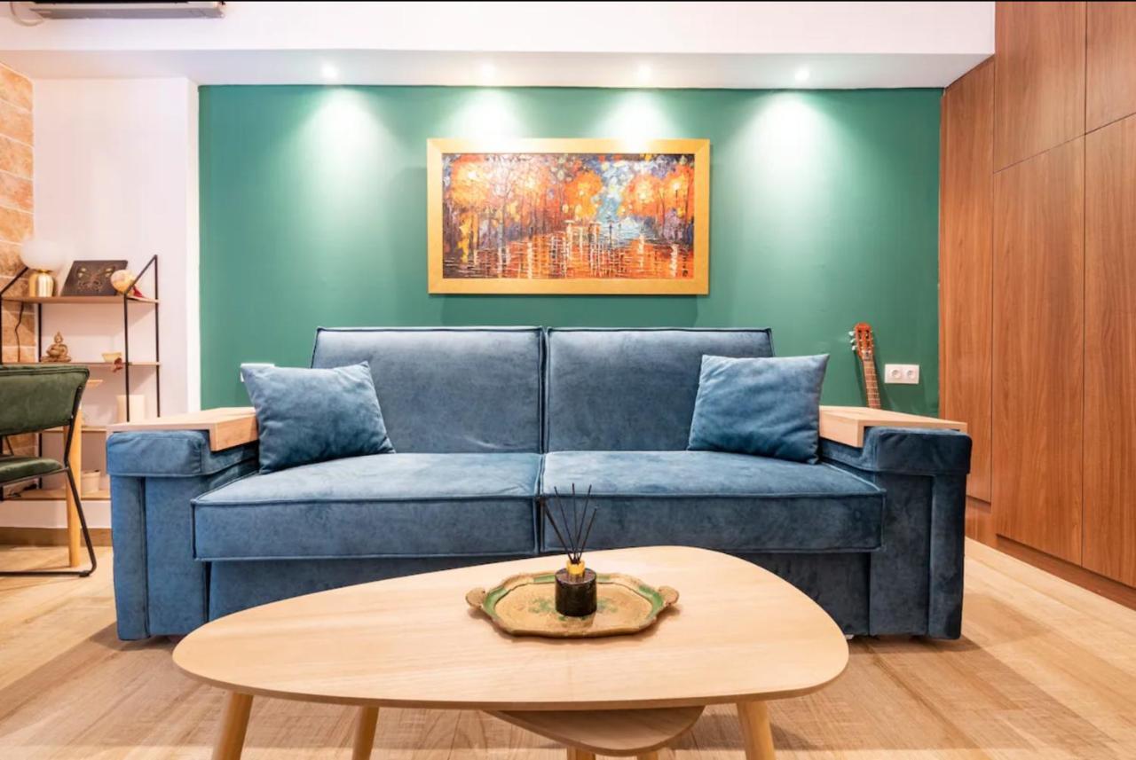Cute Tiny Apartment In The Heart Of Flisvos Athén Kültér fotó